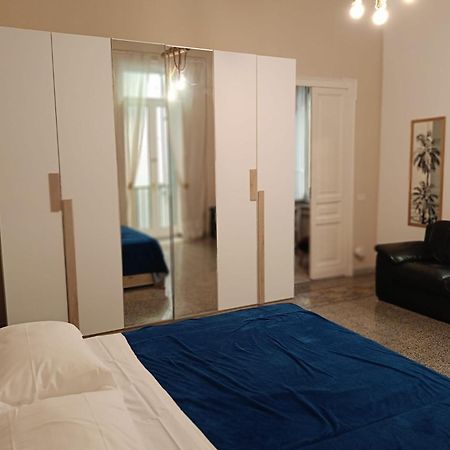نابولي B&B Liberty House المظهر الخارجي الصورة